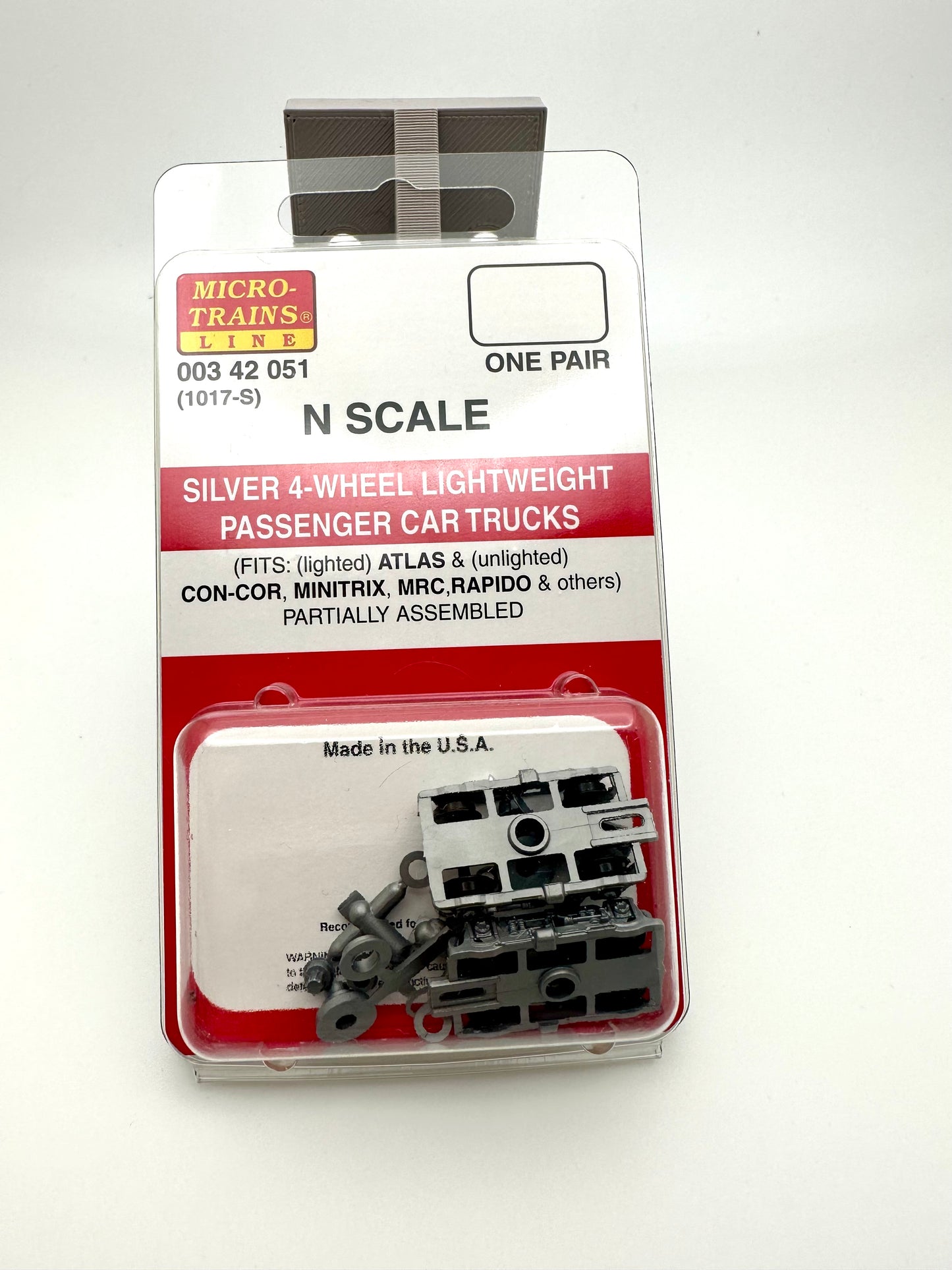4-Wheel Passenger Car Trucks w/ adj.couplers Silver 1 pr (1017S)