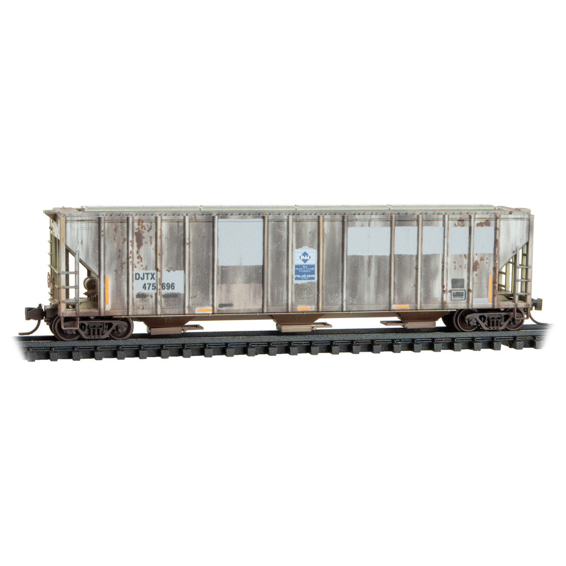 DJTX Weathered 2-Pack - 3 Bay Evans Covered Hoppers