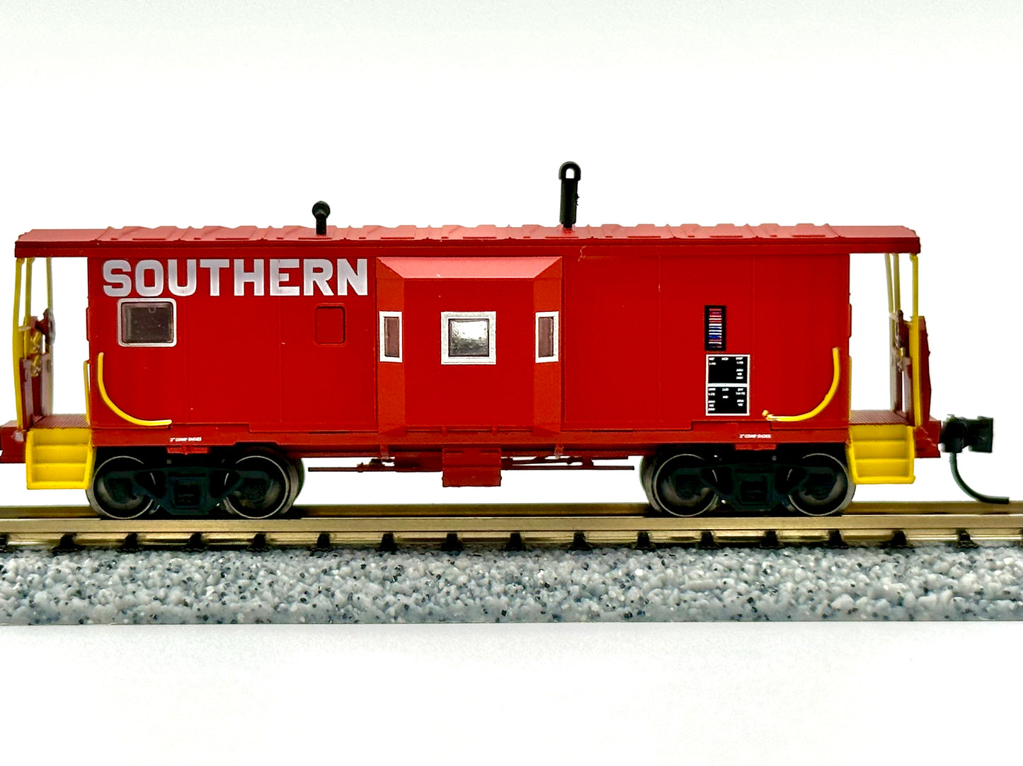 Southern Railway Phase 1 Bay Window Caboose - No Road Number | N Scale